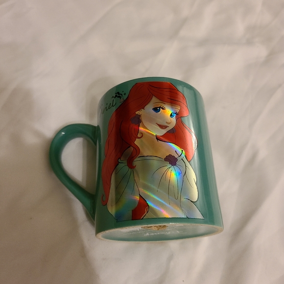 Disneys ARIEL Coffee Mug ☕ - Picture 5 of 5